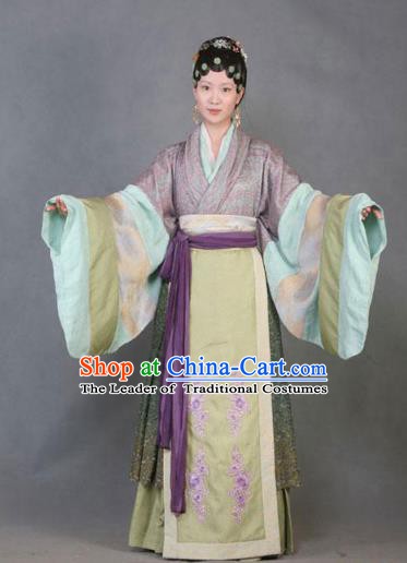 Chinese Ancient A Dream in Red Mansions Character Nobility Lady Shi Xiangyun Costume for Women