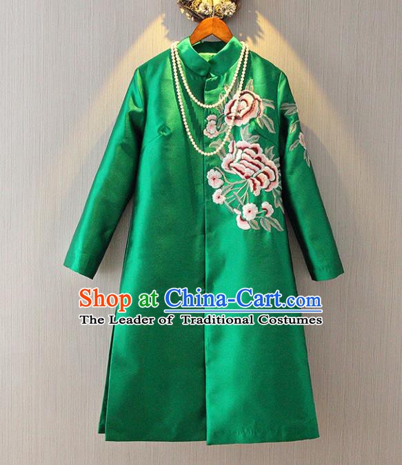 Chinese Traditional National Costume Tangsuit Embroidered Green Dust Coat for Women