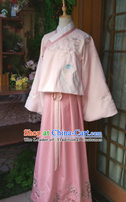 Chinese Traditional Ming Dynasty Princess Dress Ancient Nobility Lady Embroidered Clothing for Women