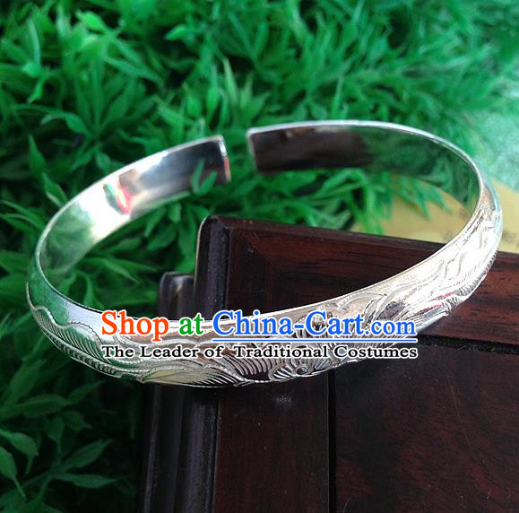 Handmade Chinese Miao Nationality Carving Sliver Bracelet Traditional Hmong Bangle for Women