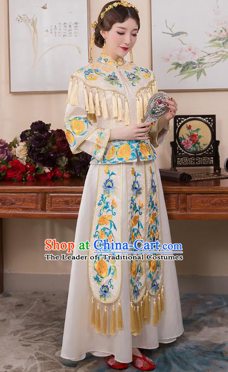 Chinese Ancient Bride White Formal Dresses Wedding Costume Embroidered Peony Cheongsam XiuHe Suit for Women