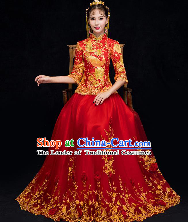 Chinese Traditional Embroidered Xiuhe Suit Wedding Dress Ancient Bride Cheongsam for Women