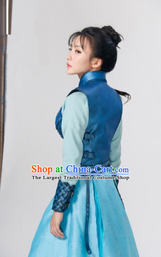 Chinese Ancient Traditional Ming Dynasty Swordswoman Replica Costumes Body Armour for Women