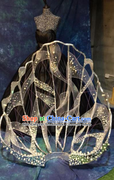 Brazilian Carnival Parade Halloween Clothing Catwalks Stage Show Black Dress and Shell Wings for Women