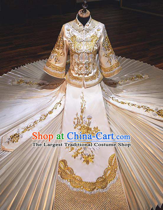 Chinese Traditional Wedding Costumes Bride Toast White Xiuhe Suits Ancient Embroidered Peony Full Dress for Women