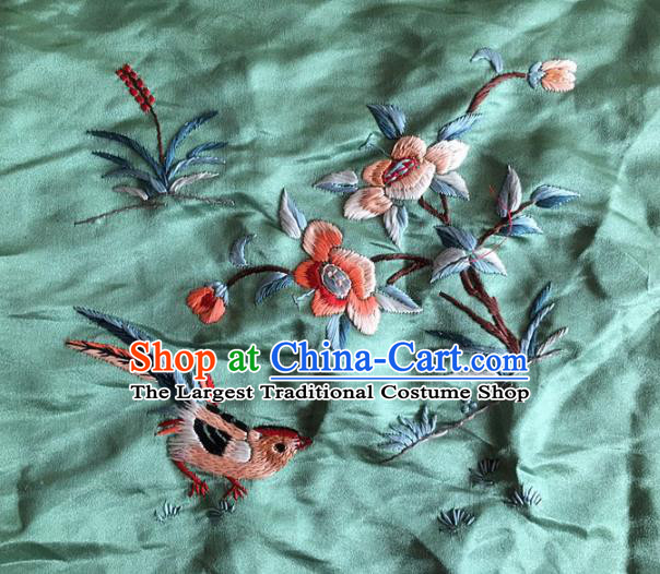 Chinese Traditional Handmade Embroidery Craft Embroidered Flowers Green Cloth Patches Embroidering Silk Piece