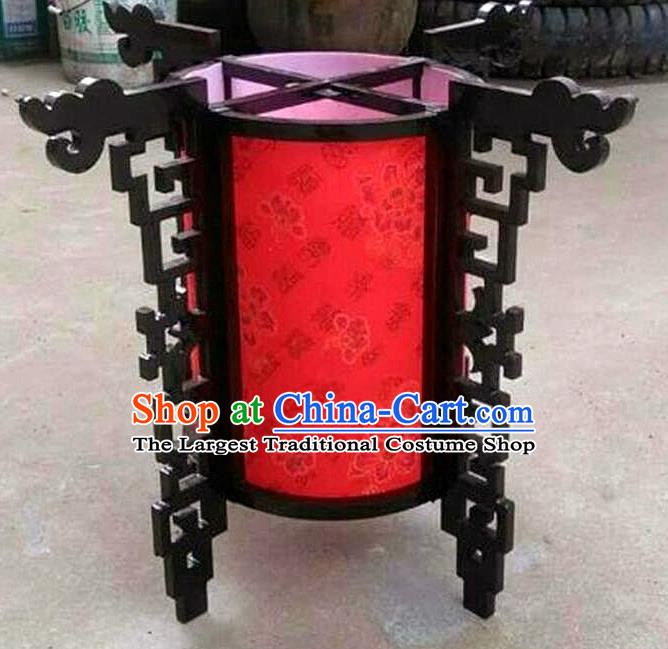 Chinese Traditional New Year Printing Flowers Wood Red Palace Lantern Asian Handmade Lantern Ancient Lamp