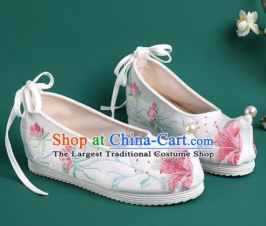 Chinese Pearl Shoes Traditional Wedding White Embroidered Shoes Hanfu Shoes Princess Shoes for Women