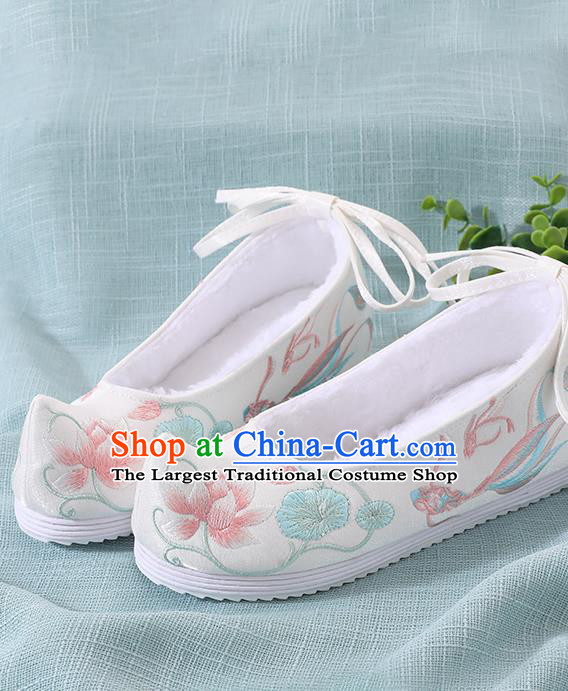 Chinese Handmade Embroidered Lotus Goldfish White Shoes Traditional Ming Dynasty Hanfu Shoes Princess Shoes for Women