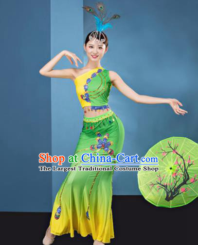Traditional Chinese Dai Nationality Folk Dance Light Green Dress National Ethnic Peacock Dance Costume for Women