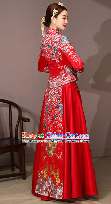 Chinese Traditional Bride Costume Embroidered Xiuhe Suit Ancient Wedding Dress for Women
