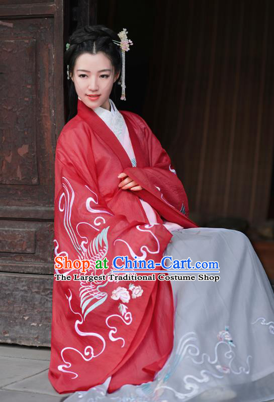 Chinese Traditional Embroidered Hanfu Dress Ancient Ming Dynasty Palace Princess Historical Costume for Women