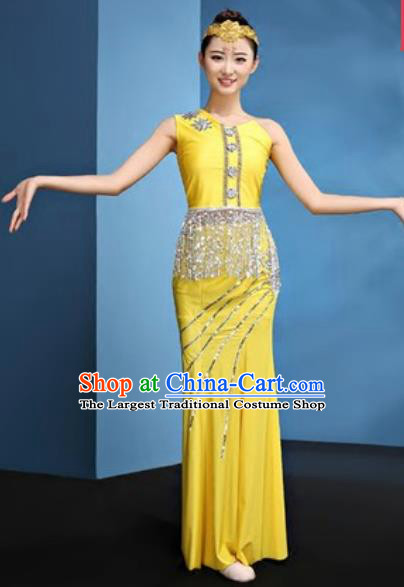 Chinese Traditional Ethnic Folk Dance Yellow Dress Dai Nationality Peacock Dance Costume for Women
