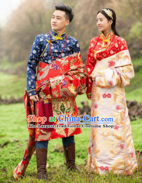 Chinese Traditional Tibetan Bride and Bridegroom Brocade Robes Zang Nationality Wedding Ethnic Costumes for Women for Men