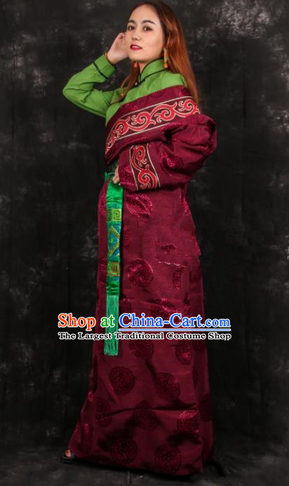 Chinese Traditional Tibetan Ethnic Bride Wine Red Brocade Robe Zang Nationality Heishui Dance Costume for Women