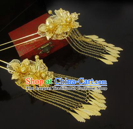 Chinese Ancient Bride Golden Tassel Hairpins Traditional Hanfu Step Shake Hair Accessories for Women