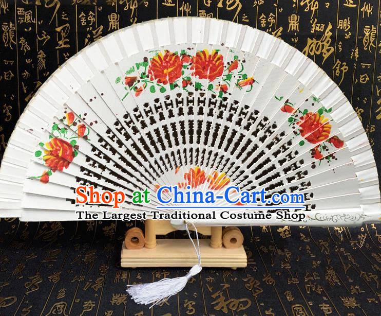 Chinese Handmade Classical Folding Fans Printing Flowers White Wood Accordion Fan for Women