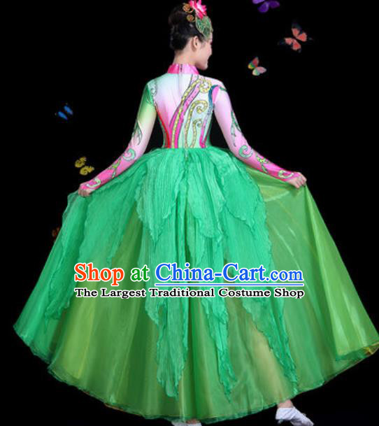 Chinese Traditional Classical Dance Green Dress Umbrella Dance Group Dance Stage Performance Costume for Women
