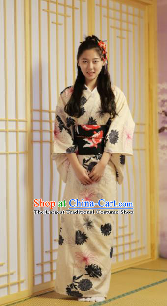 Japanese Classical Printing Chrysanthemum White Kimono Asian Japan Traditional Costume Geisha Yukata Dress for Women