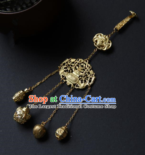 Traditional Chinese Ancient Palace Brass Brooch Handmade Hanfu Breastpin Tassel Pendant for Women