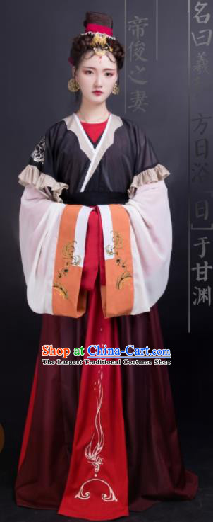 Chinese Traditional Jin Dynasty Palace Princess Historical Costume Ancient Peri Swordswoman Embroidered Dress for Women