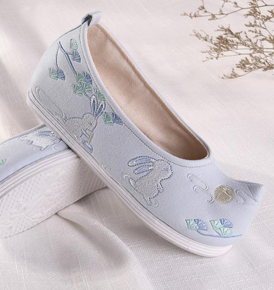 Chinese Traditional Hanfu Blue Cloth Shoes Embroidered Shoes Handmade Ancient Princess Shoes for Women