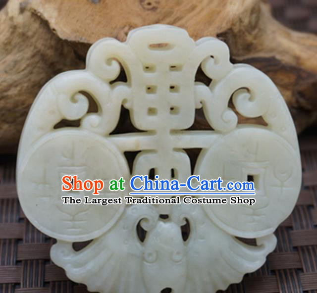 Chinese Handmade Jade Craft Jewelry Accessories Traditional Carving Bat Jade Pendant