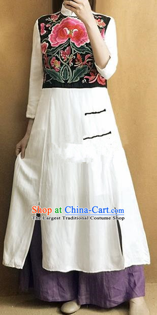 Traditional Chinese Embroidered Peony Cheongsam Plated Buttons White Qipao Dress Tang Suit National Costume for Women
