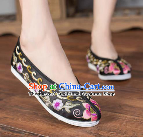 Chinese Embroidered Plum Shoes Traditional Opera Black Satin Shoes Wedding Shoes Hanfu Princess Shoes for Women