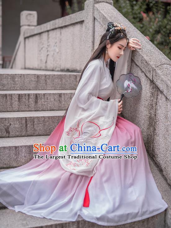 Chinese Ancient Court Princess Hanfu Dress Antique Traditional Southern and Northern Dynasties Historical Costume for Women