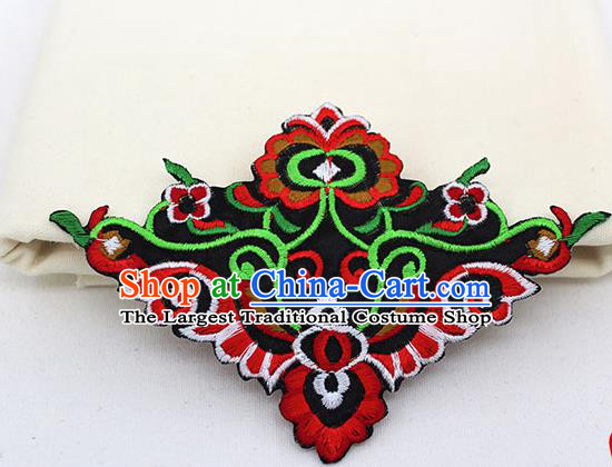 Chinese Ancient Handmade Embroidered Red Flower Patch Accessories Traditional Embroidery Appliqu Craft for Women