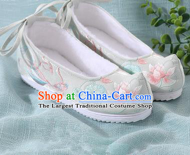 Chinese Handmade Embroidered Lotus Fish Light Green Bow Shoes Traditional Ming Dynasty Hanfu Shoes Princess Shoes for Women