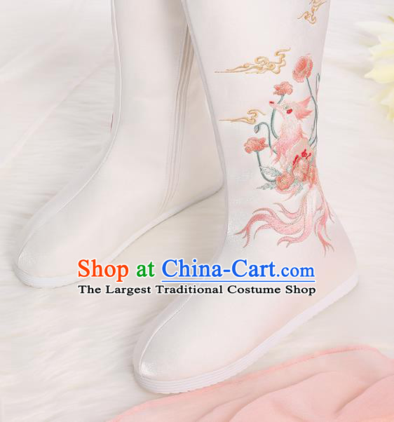Asian Chinese White Embroidered Fox Boots Traditional Opera Boots Hanfu Shoes for Women