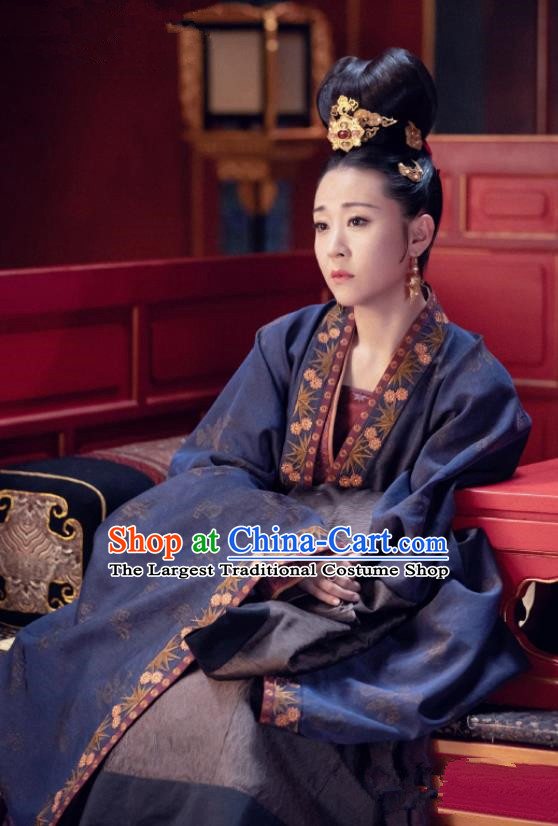 Traditional Chinese Drama Royal Nirvana Song Dynasty Senior Concubine Dress Ancient Noble Consort Zhao Costume and Headpiece for Women