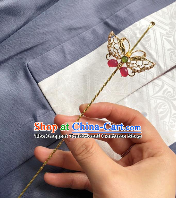Chinese Ancient Palace Lady Pearls Butterfly Hairpins Hair Accessories Handmade Ming Dynasty Queen Gems Golden Curette Hair Stick