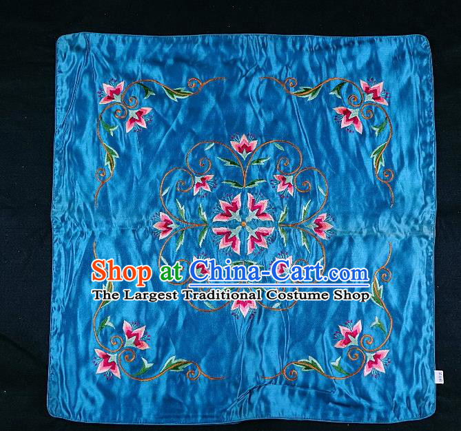 Traditional Chinese Embroidered Flowers Cushion Fabric Patches Hand Embroidering Applique Embroidery Blue Silk Accessories