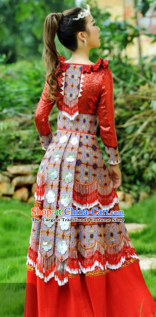 China Yunnan Yao Nationality Bride Apparels Minority Wedding Clothing Ethnic Women Folk Dance Red Dress