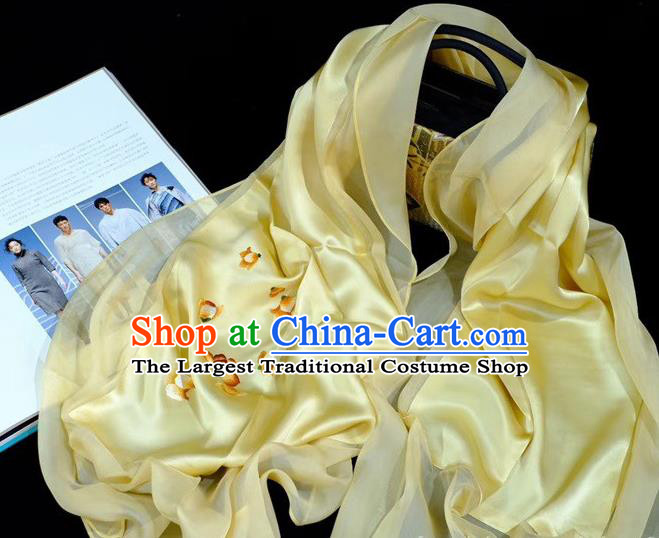Traditional China Embroidered Mangnolia Yellow Tippet Suzhou Embroidery Craft Mother Cappa Silk Scarf