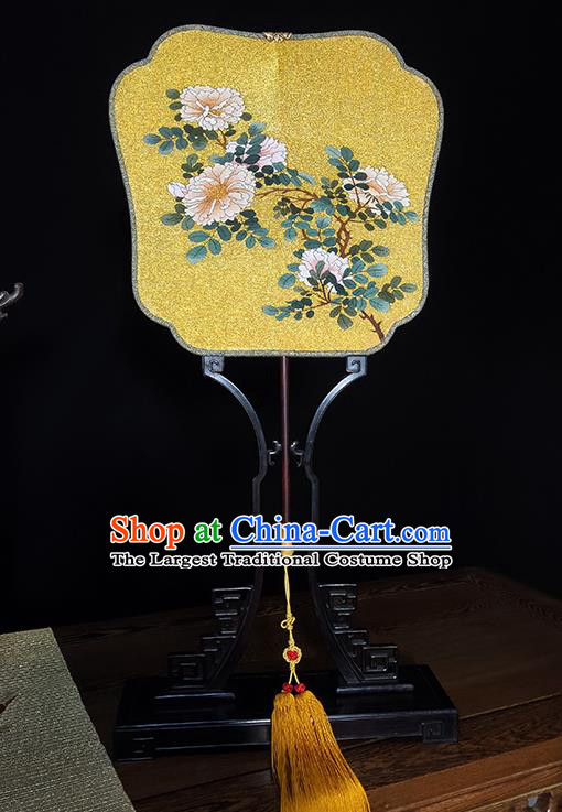 China Handmade Yellow Palace Fan Traditional Printing Peony Silk Fan Bamboo Fans