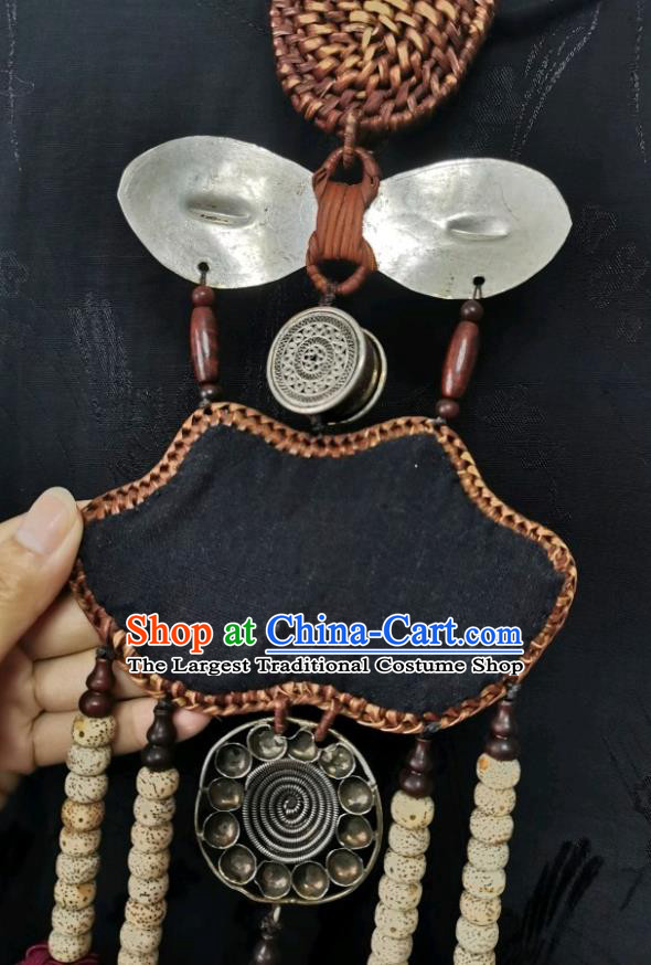Traditional China Ethnic Embroidered Necklet Accessories Rattan Jewelry Handmade Rosy Tassel Silver Necklace for Women