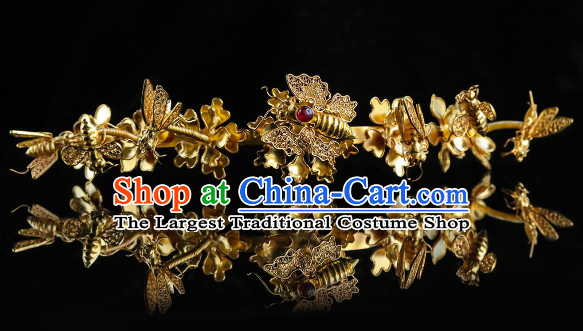 China Traditional Hair Accessories Handmade Ancient Empress Hair Crown Ming Dynasty Palace Golden Butterfly Hairpin for Women