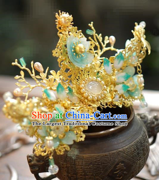 China Wedding Chalcedony Hair Crown Traditional Xiuhe Suit Hair Accessories Ancient Bride Golden Hair Stick