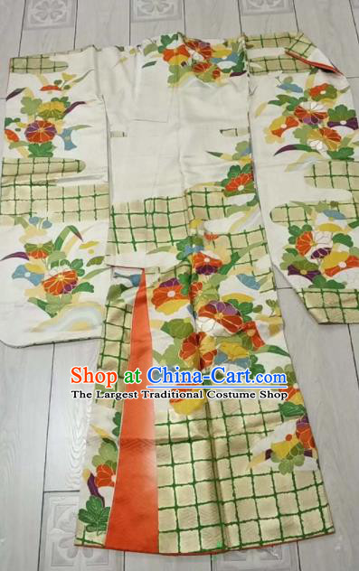 Traditional Asian Japan Geisha Clothing Japanese Fashion Apparel Printing Chrysanthemum Furisode Kimono Costume for Women