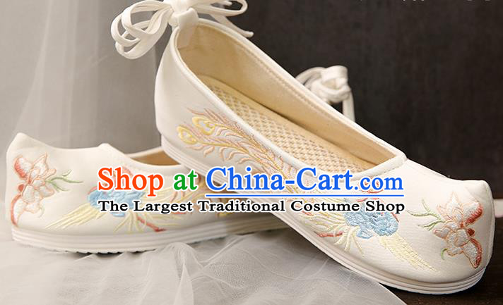 Chinese Traditional White Embroidered Phoenix Peony Shoes Opera Shoes Hanfu Shoes Wedding Shoes for Women