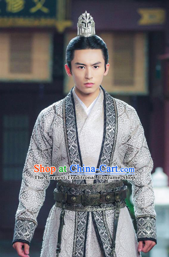 Chinese Ancient Swordsman Prince Long Feiye Clothing Historical Drama Legend of Yun Xi Costume and Headpiece for Men