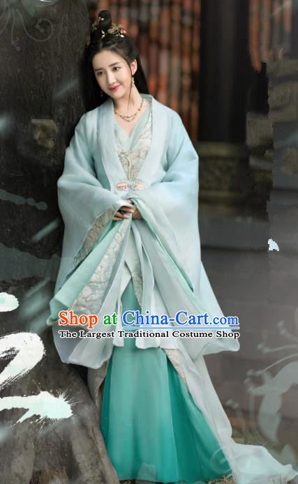 Chinese Ancient Noble Lady Hen Xiang Historical Drama Princess Silver Costume and Headpiece for Women