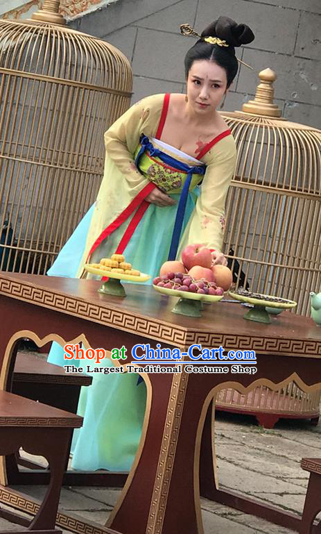 Chinese Ancient Tang Dynasty Court Hanfu Dress Historical Drama Mengfei Comes Across Imperial Consort Xian Costumes and Hairpins