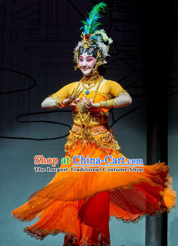 Chinese Han Opera Dance Lady Garment Ni Chang Chang Ge Costumes and Headdress Traditional Hubei Hanchu Opera Hua Tan Apparels Young Beauty Orange Dress