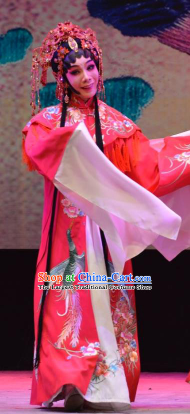 Chinese Cantonese Opera Bride Garment Hua Jian Ji Costumes and Headdress Traditional Guangdong Opera Hua Tan Apparels Diva Yang Yaoxian Red Dress