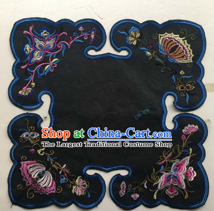Chinese Traditional Embroidered Butterfly Flowers Square Patch Decoration Embroidery Applique Craft Embroidered Collar Accessories